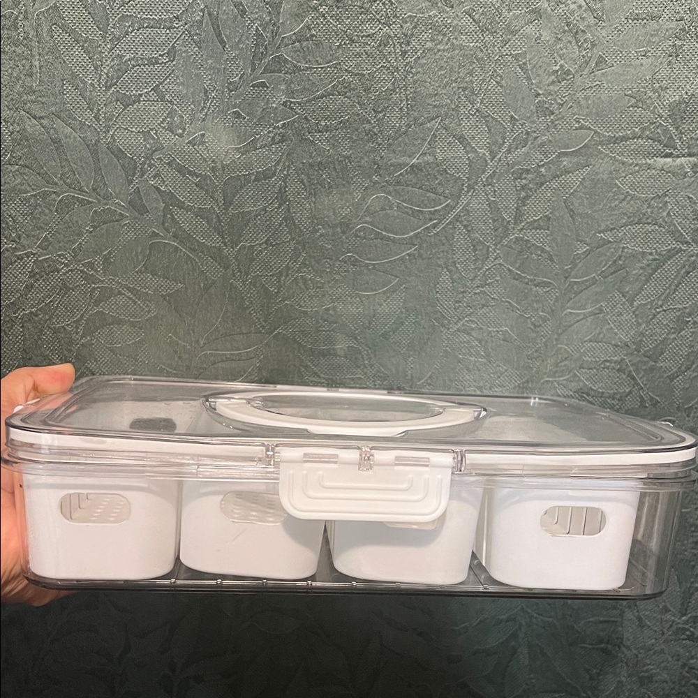 Clear Plastic Storage Container - Picture 2 of 3